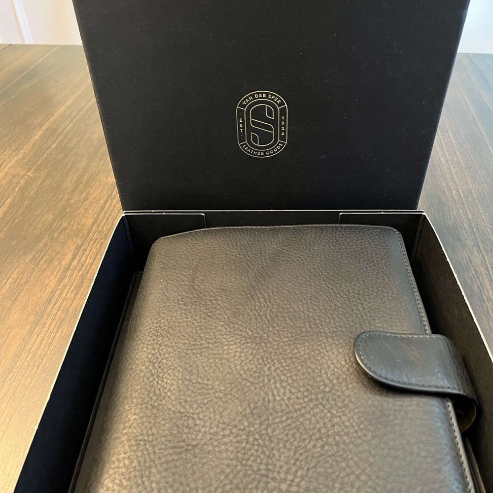 A5 custom Van Der Spek Janet Leather Planner / Organizer in Black & Olive